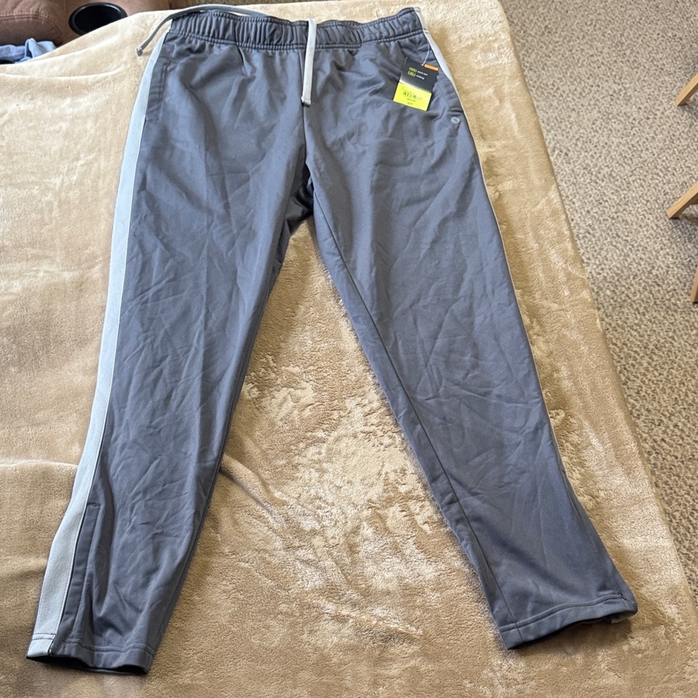 Xersion Men's Gray Joggers with Side Stripe